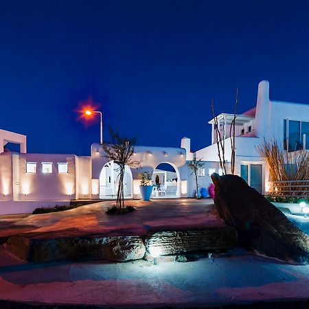 Kouros Exclusive Hotel & Suites - Adults Only ファリラキ エクステリア 写真