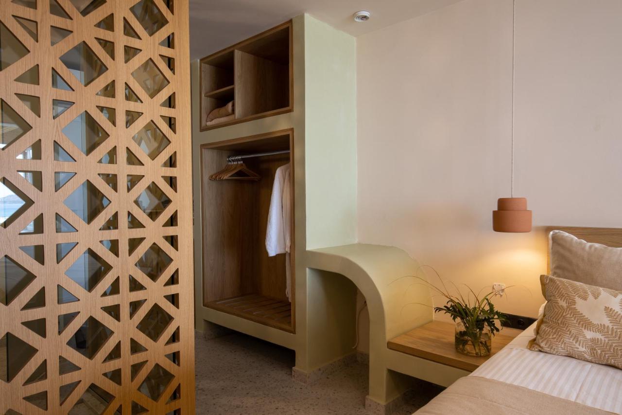 Kouros Exclusive Hotel & Suites - Adults Only ファリラキ エクステリア 写真