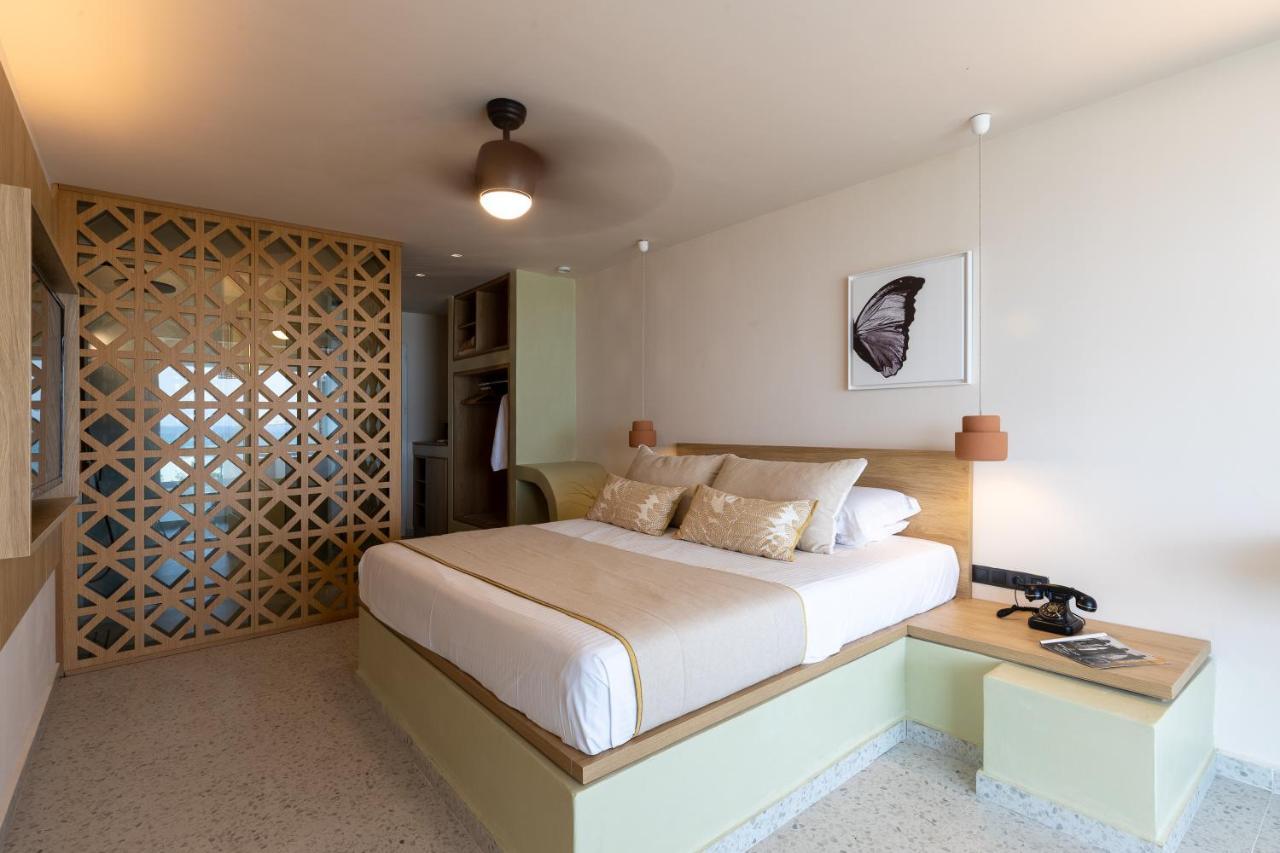 Kouros Exclusive Hotel & Suites - Adults Only ファリラキ エクステリア 写真