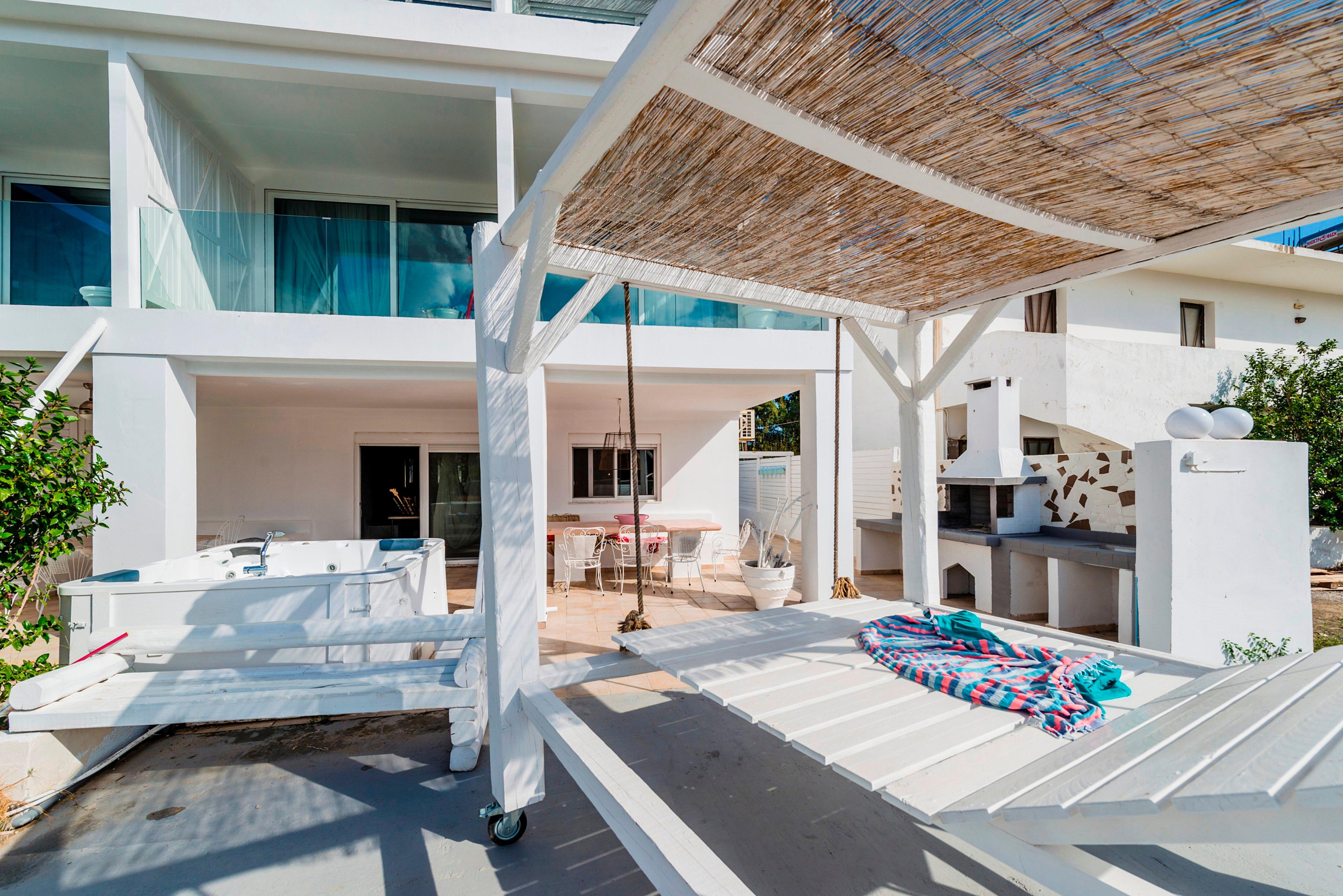 Kouros Exclusive Hotel & Suites - Adults Only ファリラキ エクステリア 写真