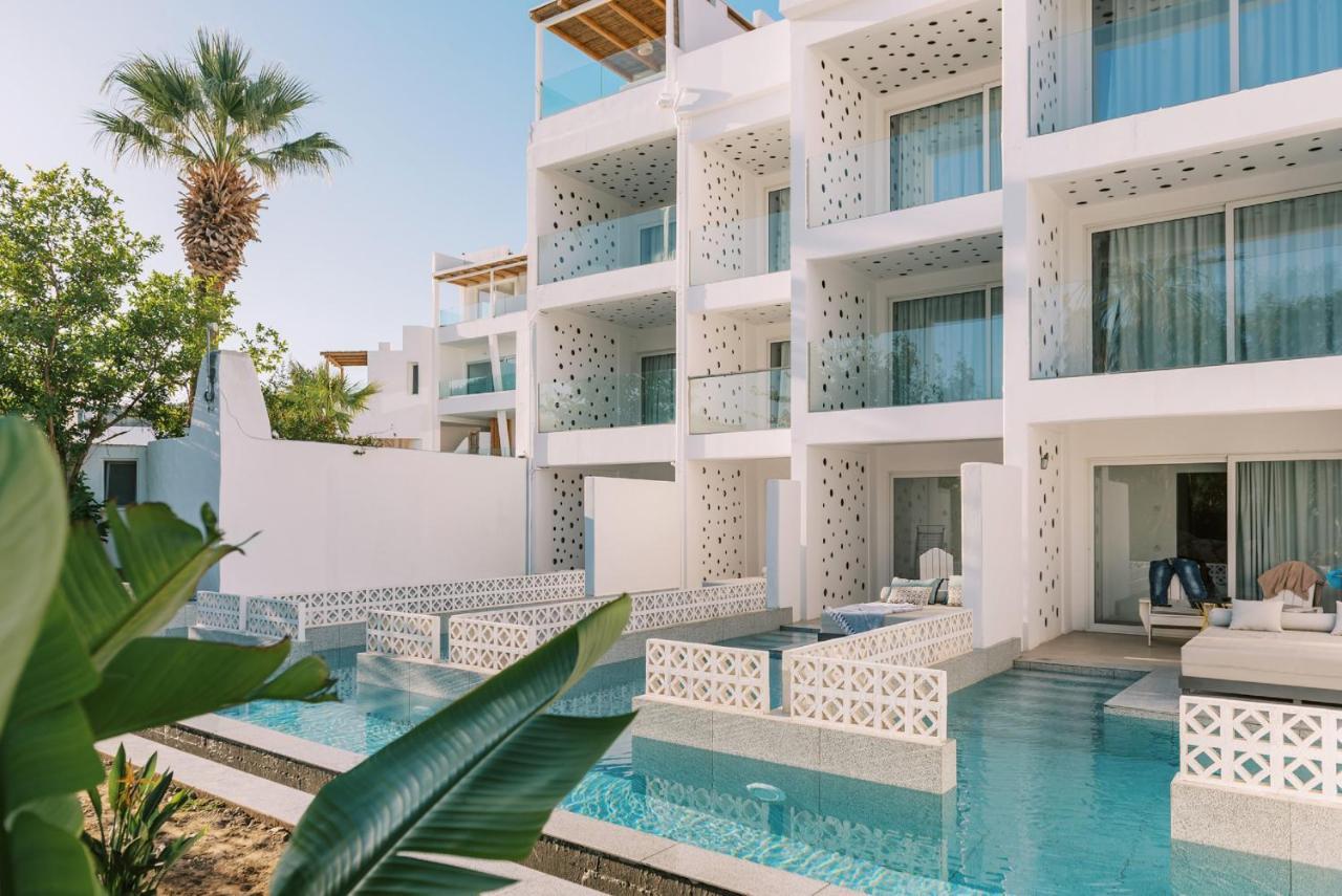 Kouros Exclusive Hotel & Suites - Adults Only ファリラキ エクステリア 写真