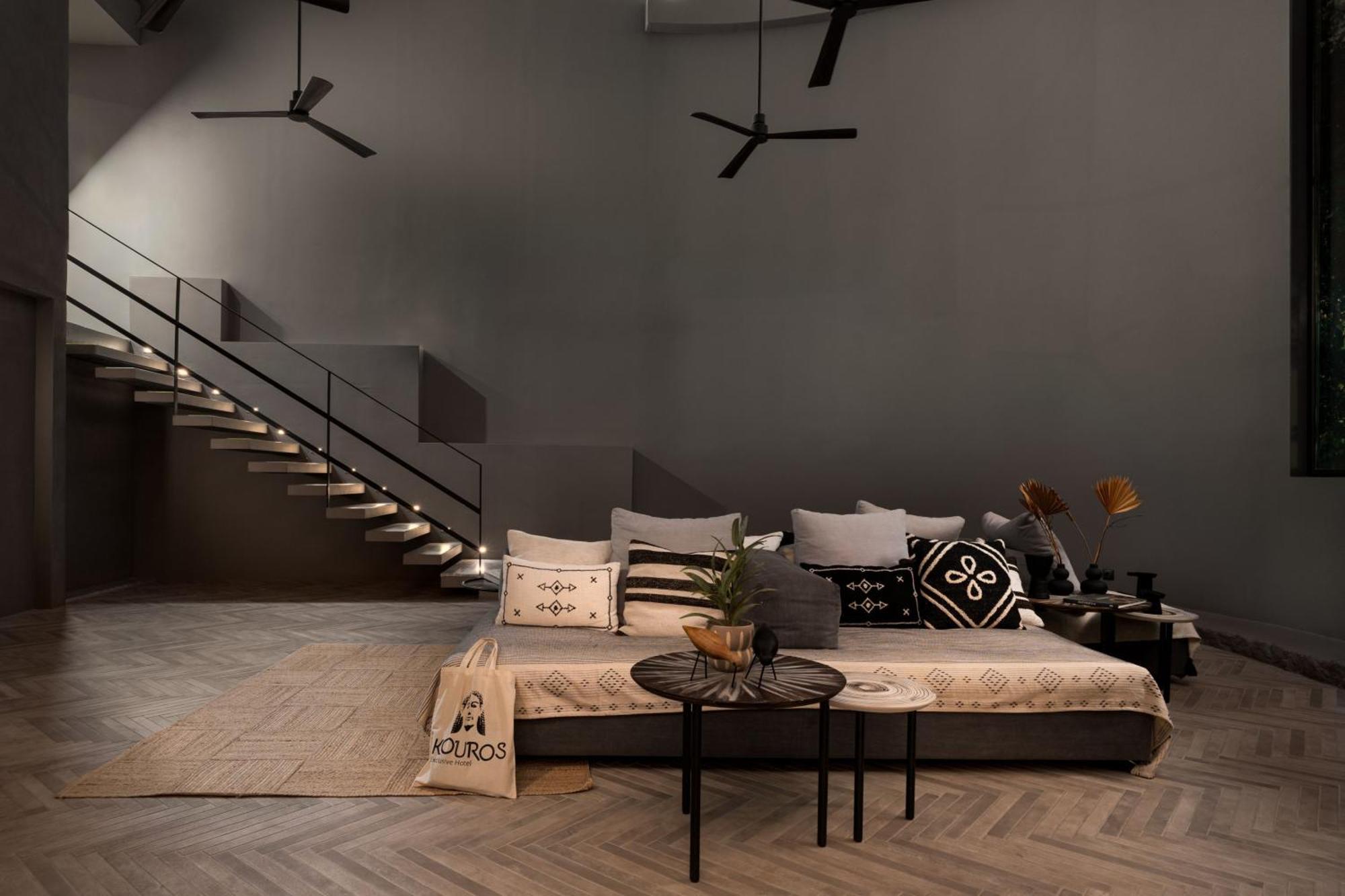 Kouros Exclusive Hotel & Suites - Adults Only ファリラキ エクステリア 写真